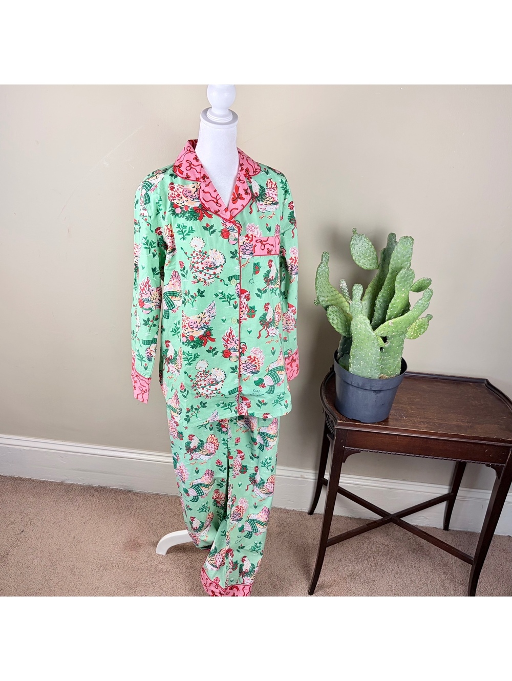 NWT Printfresh 100% Organic Cotton Pajama Set with Chickens Size S Comfy Cottage - Picture 2 of 15